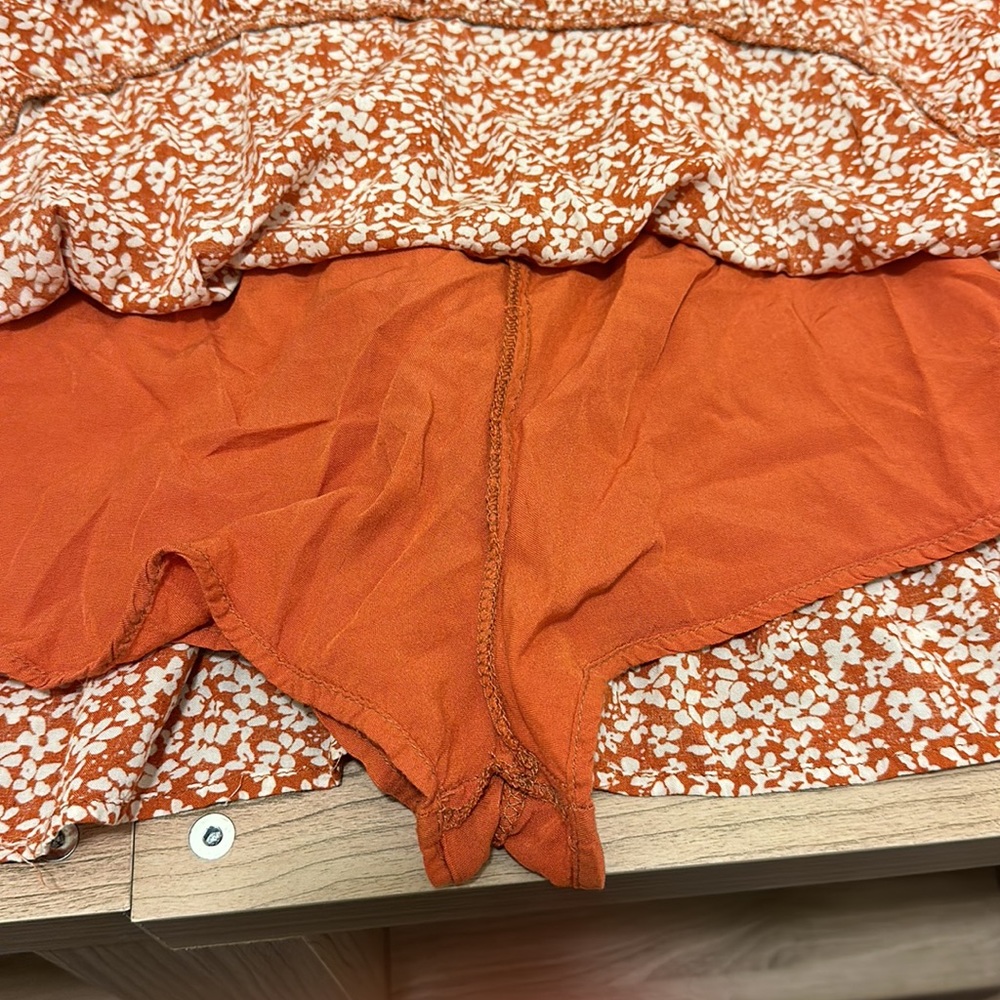 Floral Skort - Women’s L - Orange/White - Picture 5 of 6